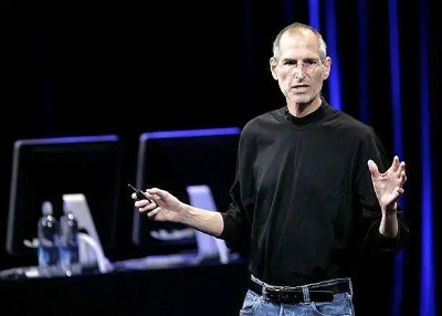 公众演讲乔布斯.jpg